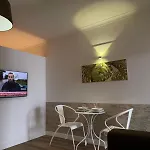 Apartamento Azores Pedra - T0 E T1 Ponta Delgada