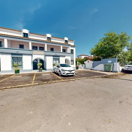 Azores Pedra - T0 E T1 Daire *