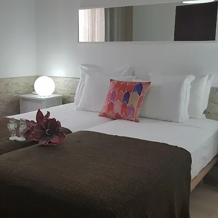 Azores Pedra - T0 E T1 *