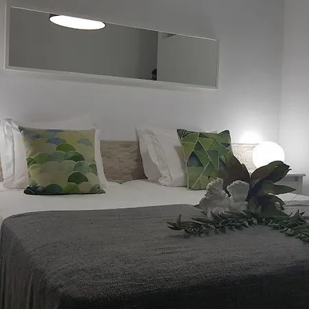 Daire Azores Pedra - T0 E T1