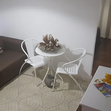 Azores Pedra - T0 E T1 *