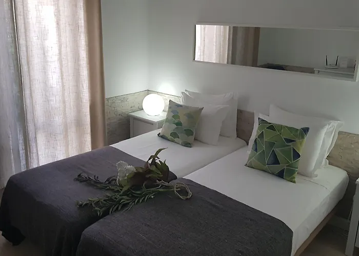 Azores Pedra - T0 E T1 Ponta Delgada