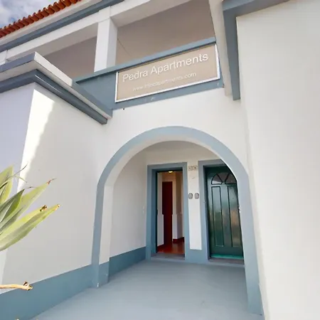 Apartamento Azores Pedra - T0 E T1 *