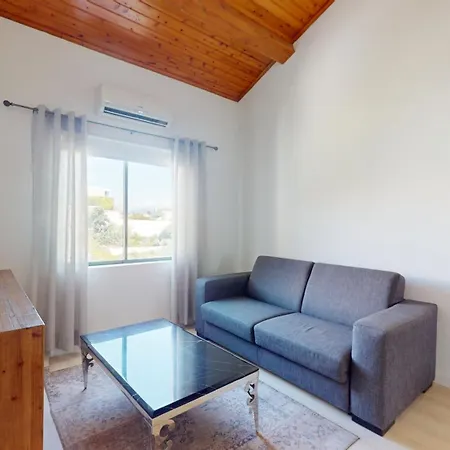 Azores Pedra - T0 E T1