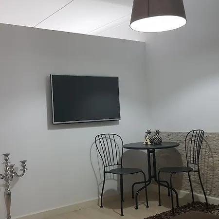 Azores Pedra - T0 E T1 Apartamento