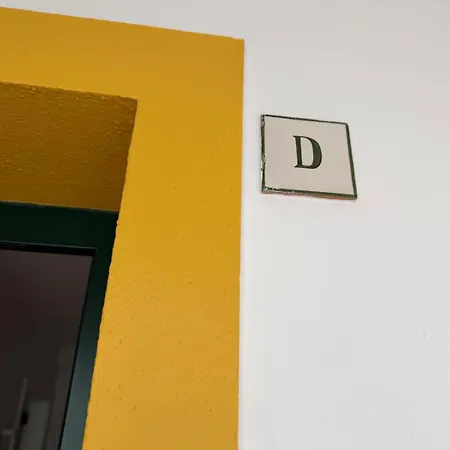 דירה Azores Pedra - T0 E T1 *